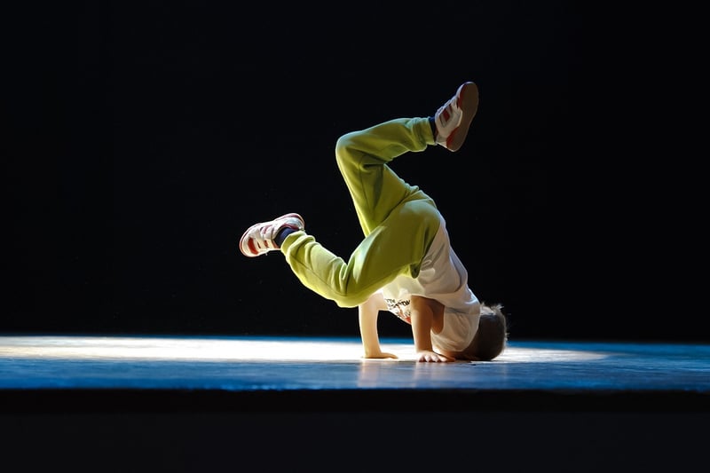 Popping Dance
